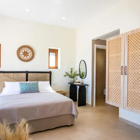 Villa Mertelia Luxury Kyra Panagia