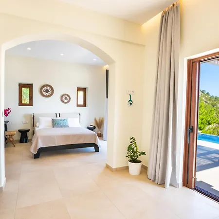 Mertelia Luxury Villa Kyra Panagia
