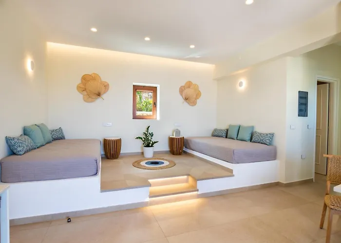 Mertelia Luxury Kyra Panagia