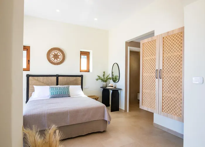 Villa Mertelia Luxury Kyra Panagia