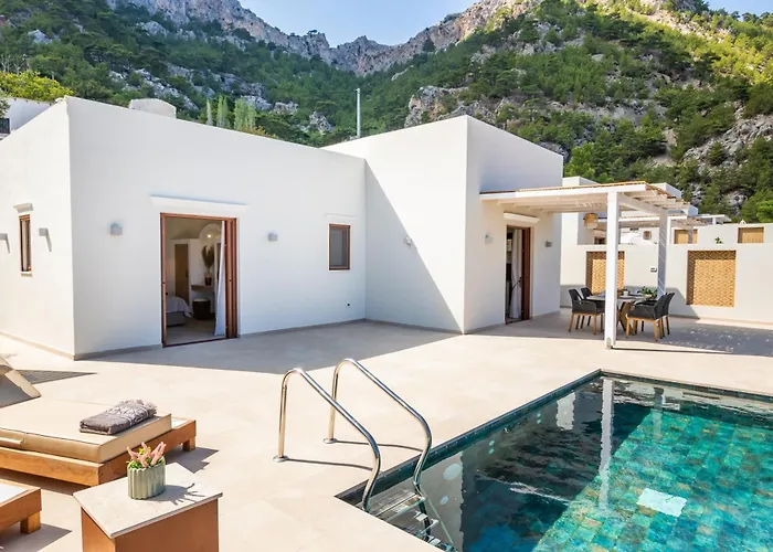 Mertelia Luxury Villa