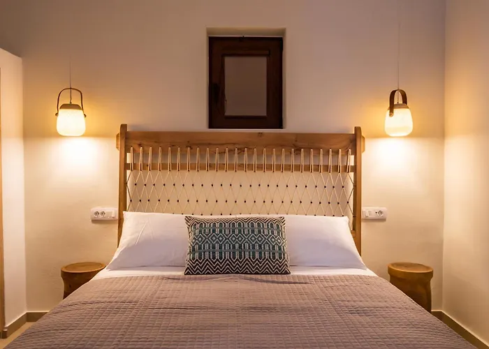 Mertelia Luxury Kyra Panagia