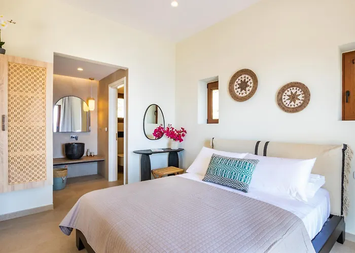 Mertelia Luxury * Kyra Panagia