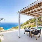 빌라 Mertelia Luxury 키라파나기아