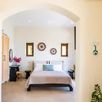 빌라 Mertelia Luxury *