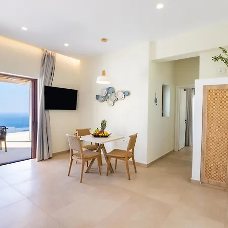 Mertelia Luxury Kyra Panagia