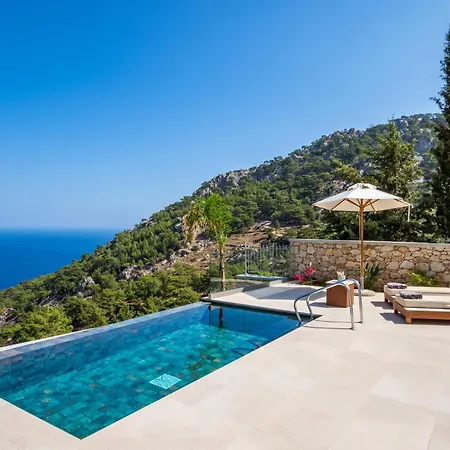 Mertelia Luxury Villa