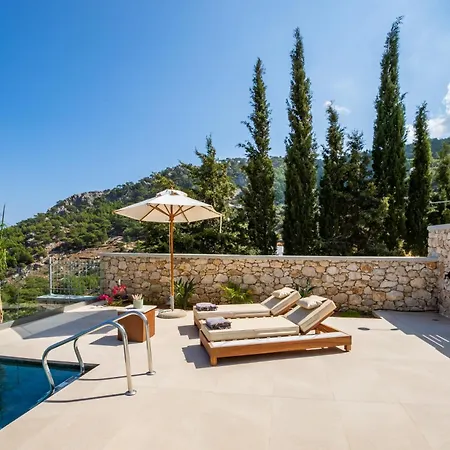 Mertelia Luxury *