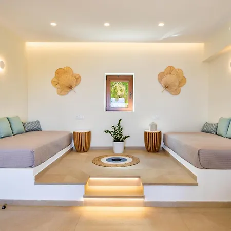 Mertelia Luxury * Kyra Panagia