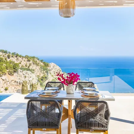 וילה Mertelia Luxury *