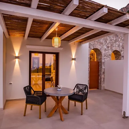 Mertelia Luxury Kyra Panagia