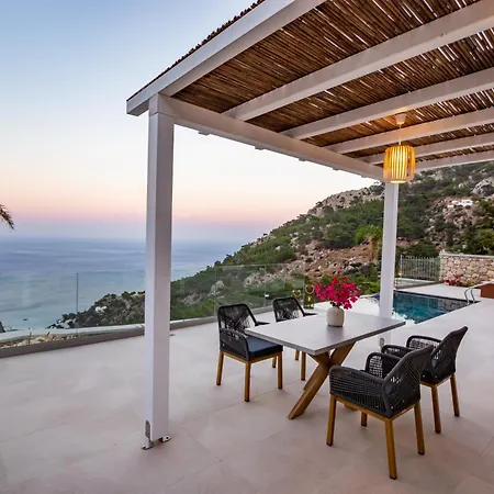 וילה Mertelia Luxury *