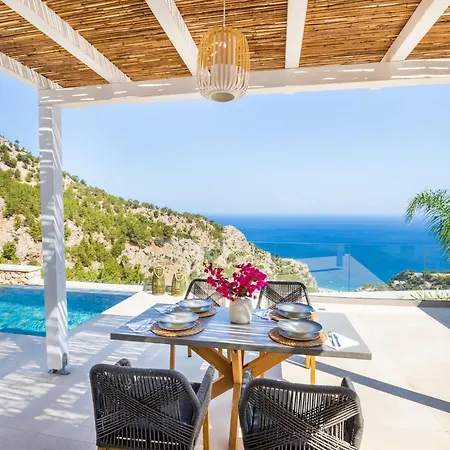 וילה Mertelia Luxury Kyra Panagia