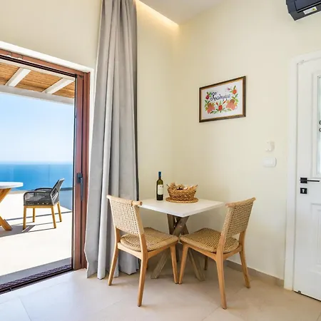 Mertelia Luxury * Kyra Panagia