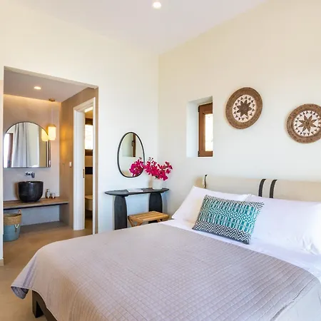 Mertelia Luxury * Kyra Panagia