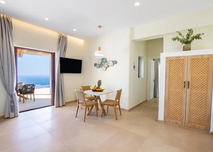 Mertelia Luxury Kyra Panagia