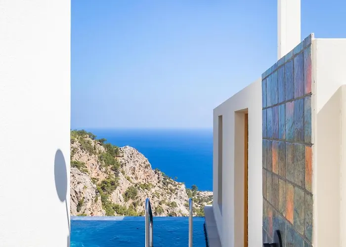 فيلة Mertelia Luxury *