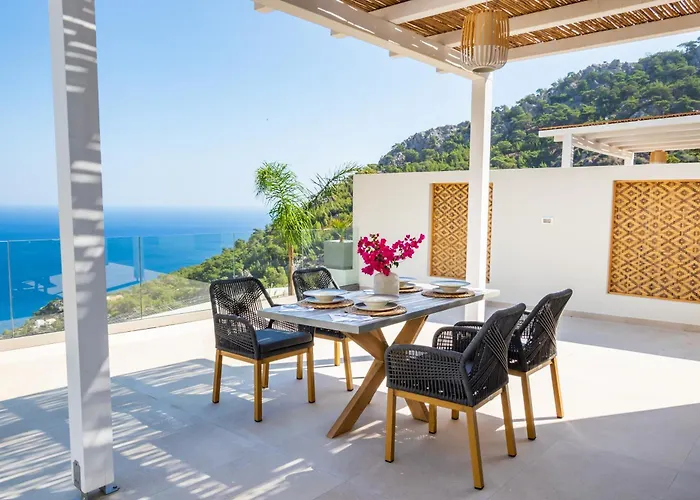 Mertelia Luxury Villa *