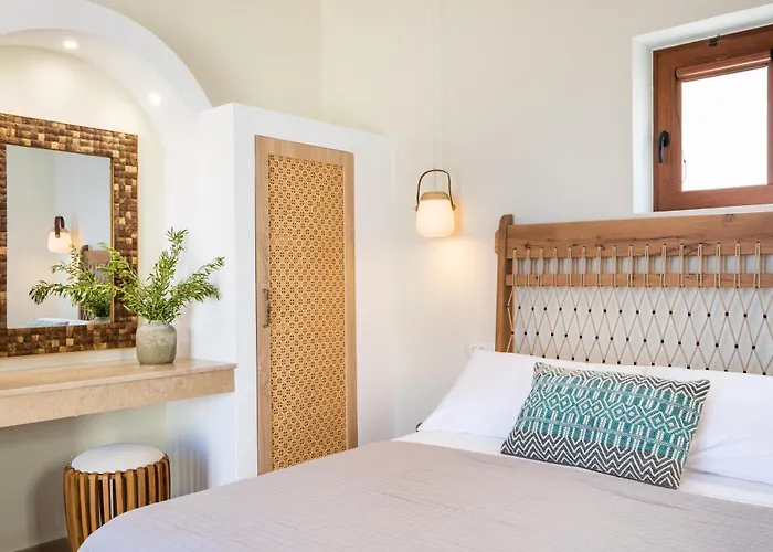 Mertelia Luxury * Kyra Panagia