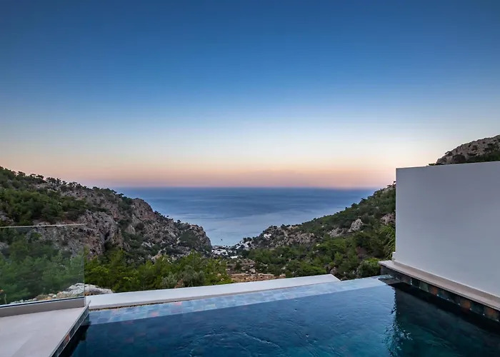 فيلة Mertelia Luxury